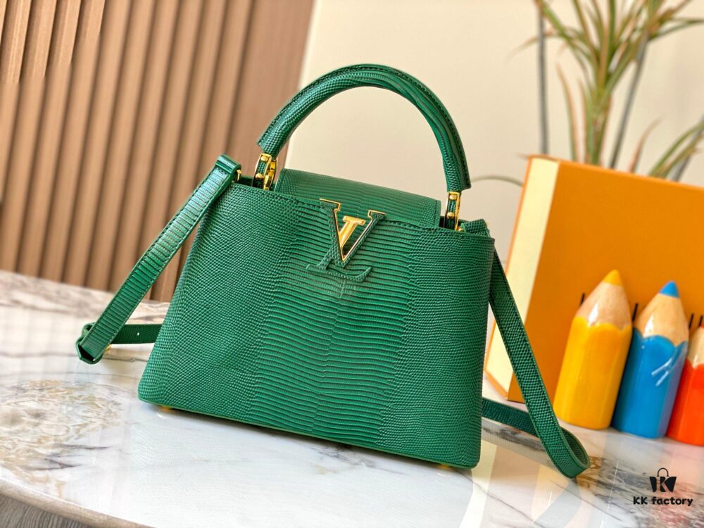 69307e1d6e68136f4d9a7359 Top Quality Original Guangzhou M99528 Green Lizard Skin Gold Buckle Capucines BB Handbag