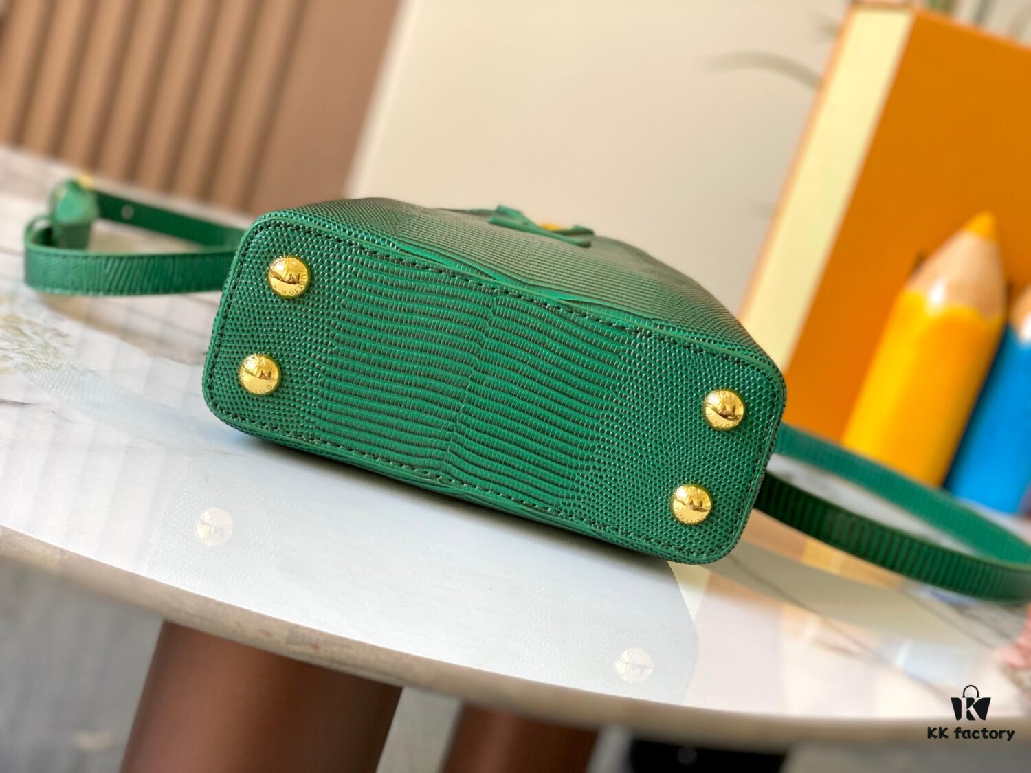 69307e236e68136f4d9a7366 Top Quality Original Guangzhou M99527 Green Lizard Leather Mini Capucines Bag with Gold Hardware