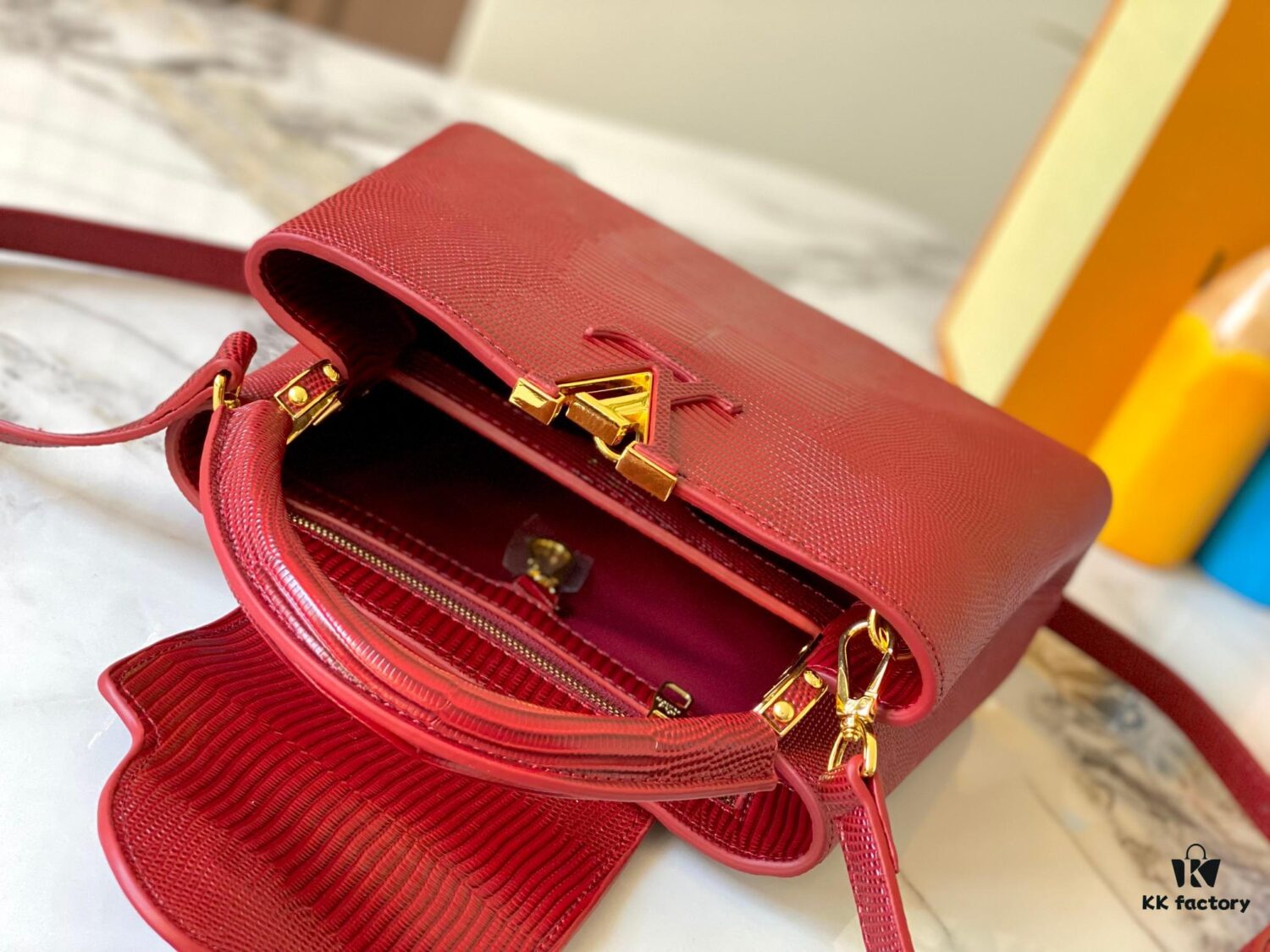 69307e2c6e68136f4d9a7373 Top Quality Original Guangzhou M99528 Date Red Lizard Leather Gold Buckle Capucines BB Handbag