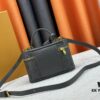 M12427 Vanity Chain Pouch Bag