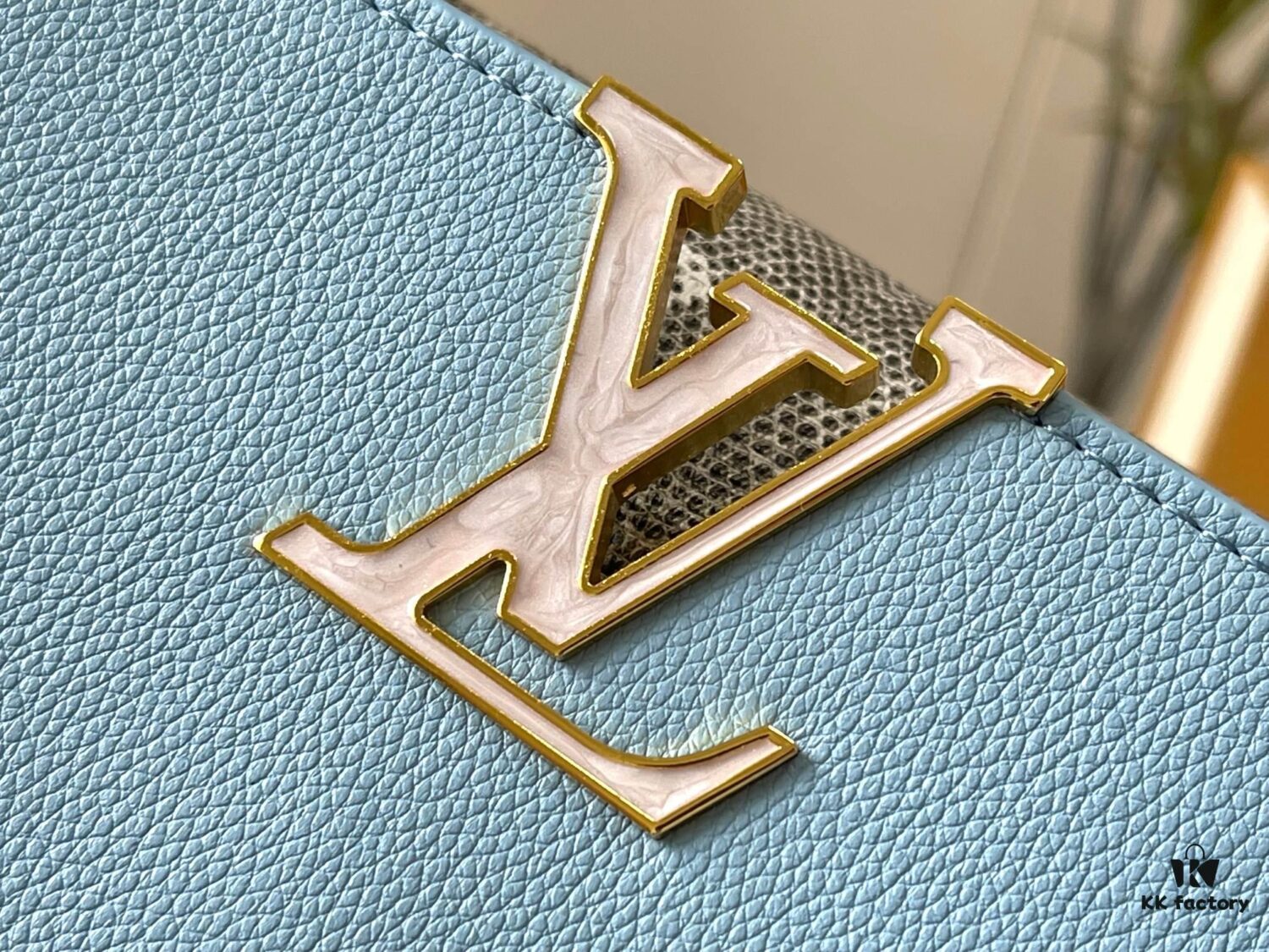 69307e896e68136f4d9a7418 Upgraded M21150 Ice Blue Capucines Medium Handbag