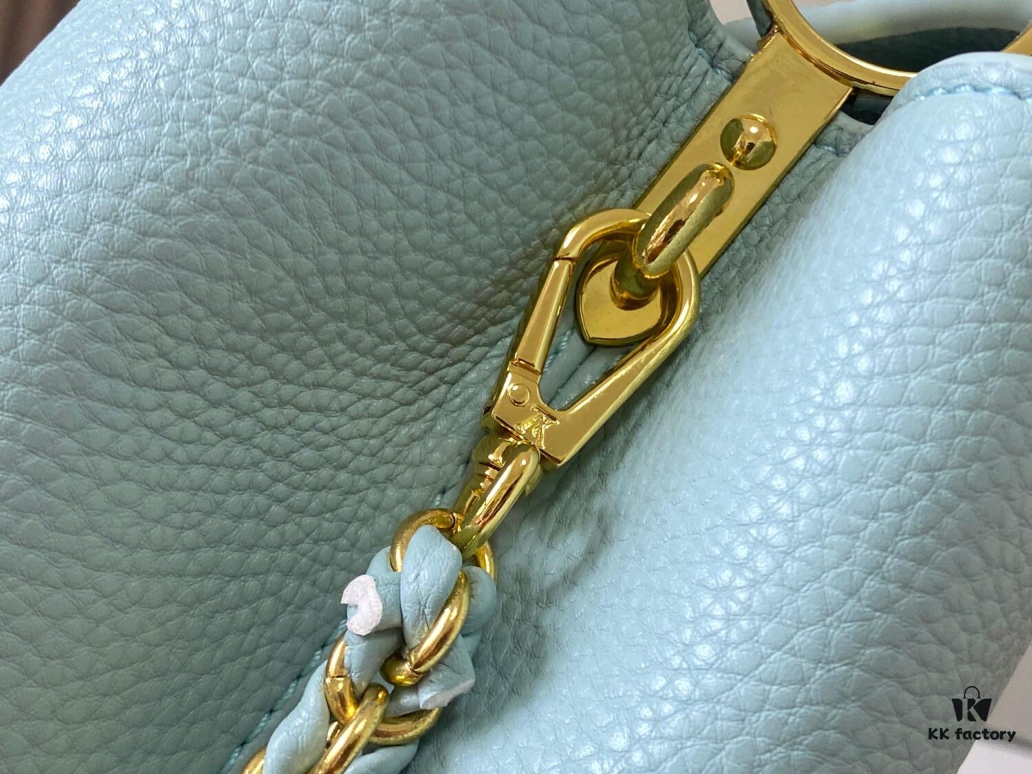 69307ec26e68136f4d9a7473 Exclusive On-Site Photo - M22055 Capucines Medium Handbag