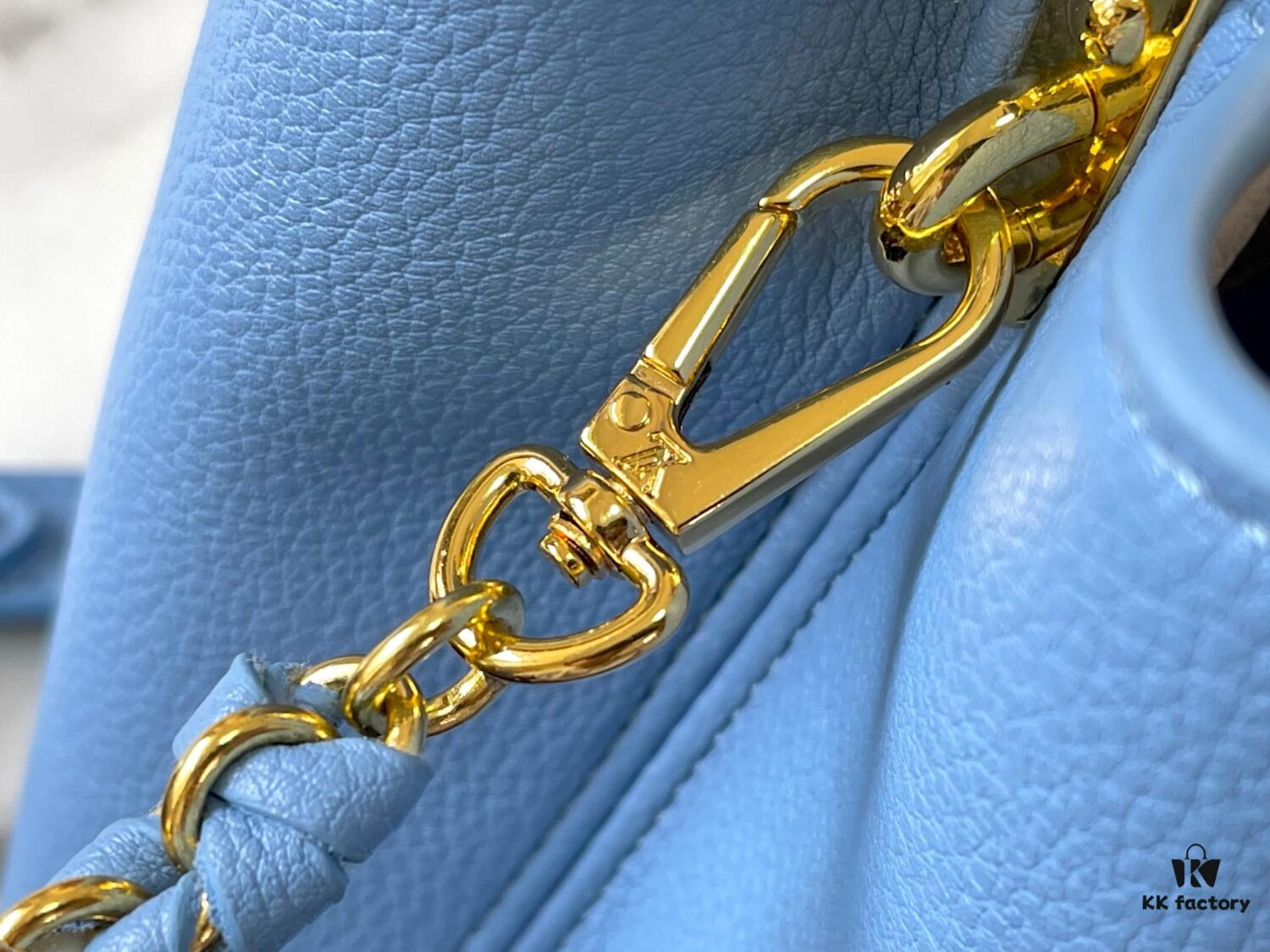 69307ed36e68136f4d9a748d Exclusive On-Site Photo - Factory Release M21886 Blue Capucines BB Bag