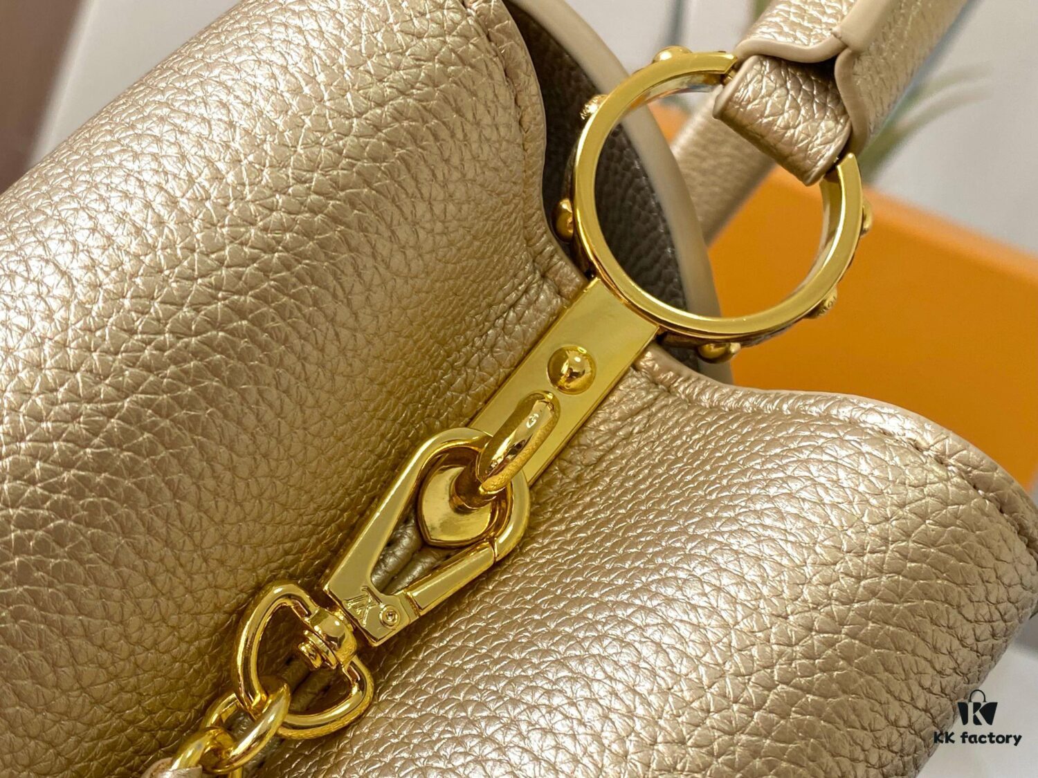 69307efb6e68136f4d9a74cb Top Quality Original Guangzhou Version M24585 Gold-Tone Flower Crown Capucines Bag with Crystal Diamonds