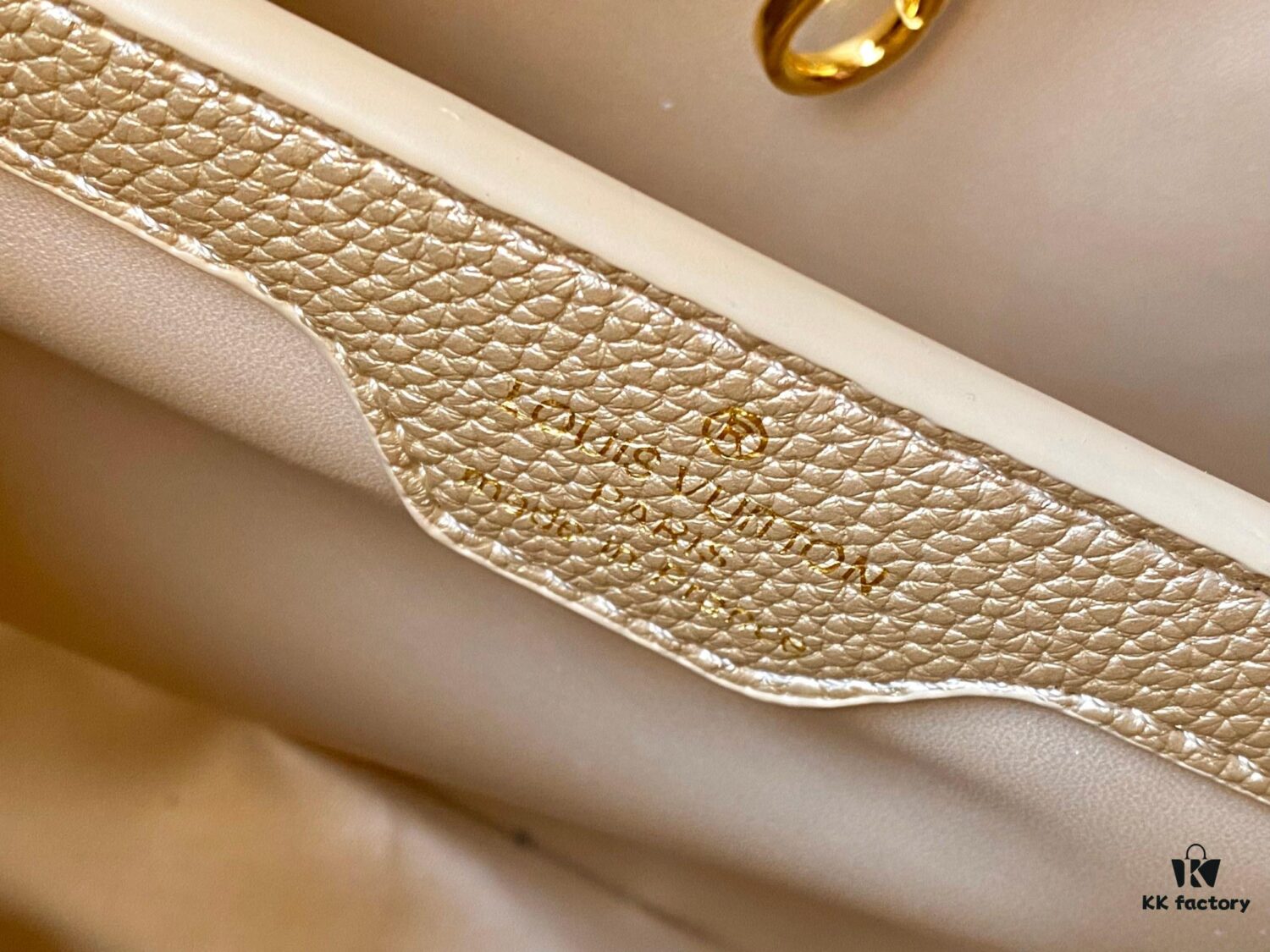 69307efc6e68136f4d9a74cf Top Quality Original Guangzhou Version M24585 Gold-Tone Flower Crown Capucines Bag with Crystal Diamonds