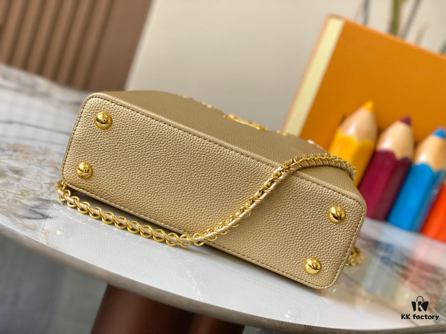 69307f016e68136f4d9a74d4 Top Quality Original Guangzhou M24584 Gold-Tone Flower Crown Bag with Crystal Diamonds
