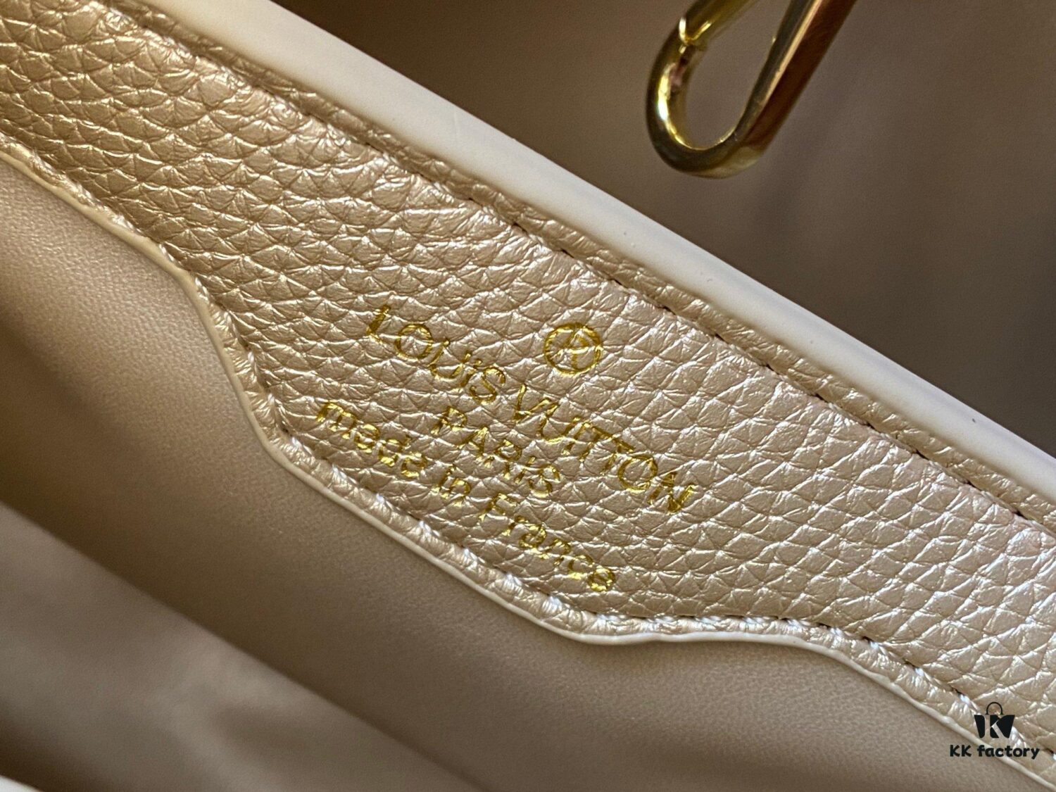 69307f036e68136f4d9a74db Top Quality Original Guangzhou M24584 Gold-Tone Flower Crown Bag with Crystal Diamonds