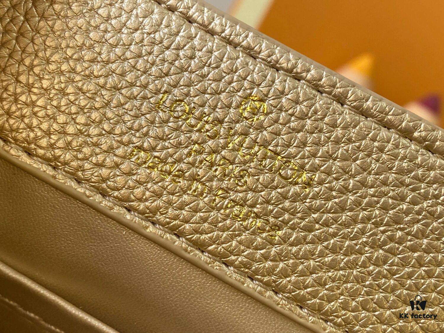 69307f096e68136f4d9a74e5 Top Quality Original Guangzhou M24583 Gold-Tone Flower Crown Capucines Bag