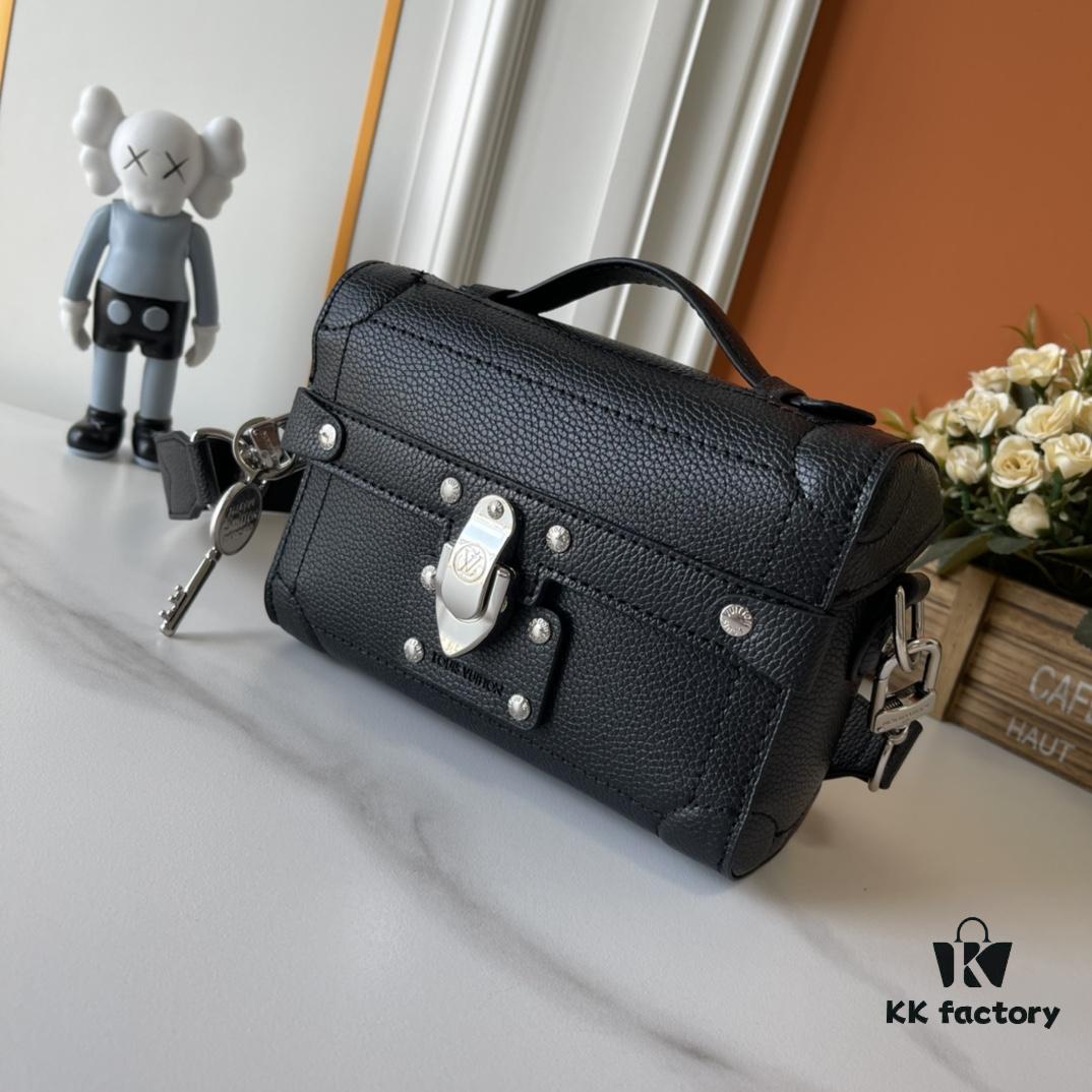 69307fbc6e68136f4d9a7689 Upgraded 240 Official Latest Model M11743 Black Flower M11516 Black M11535 Monogram M12686 This Style Soul Trunk Bag by Pharrell Williams
