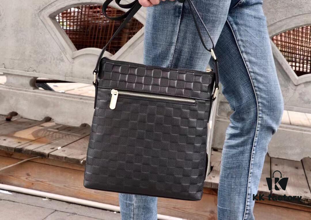 69307fd46e68136f4d9a76ba New Arrival LV Crossbody Bag 🌲 Italian Imported Cowhide Leather 🌲 Top Quality, Premium Craftsmanship