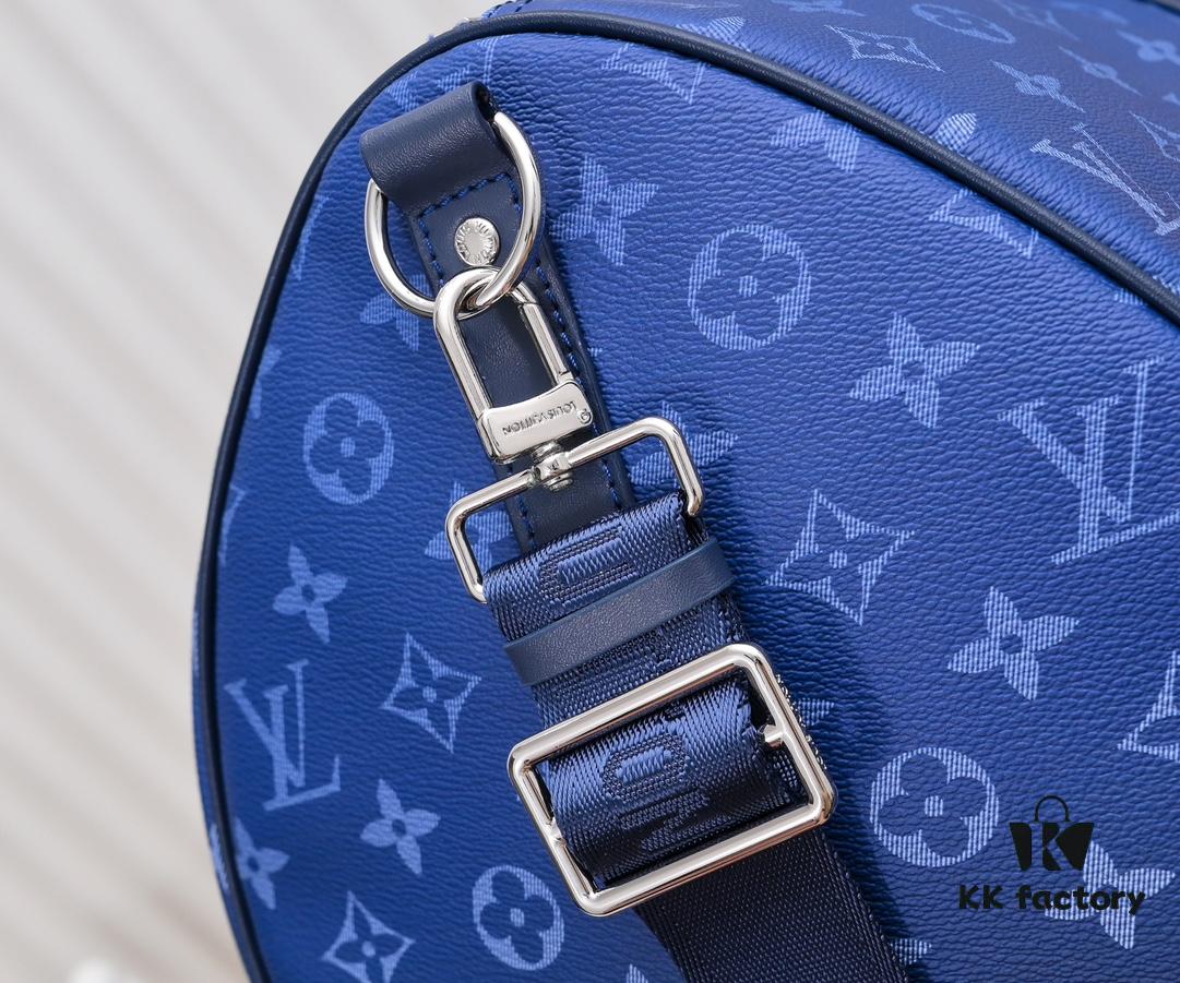 69307fde6e68136f4d9a76d4 M11558 41416 41414 Black to Blue Gradient Green Louis Vuitton LV 24FW Monogram New Collection Messenger Bag Montsouris Keepall 55