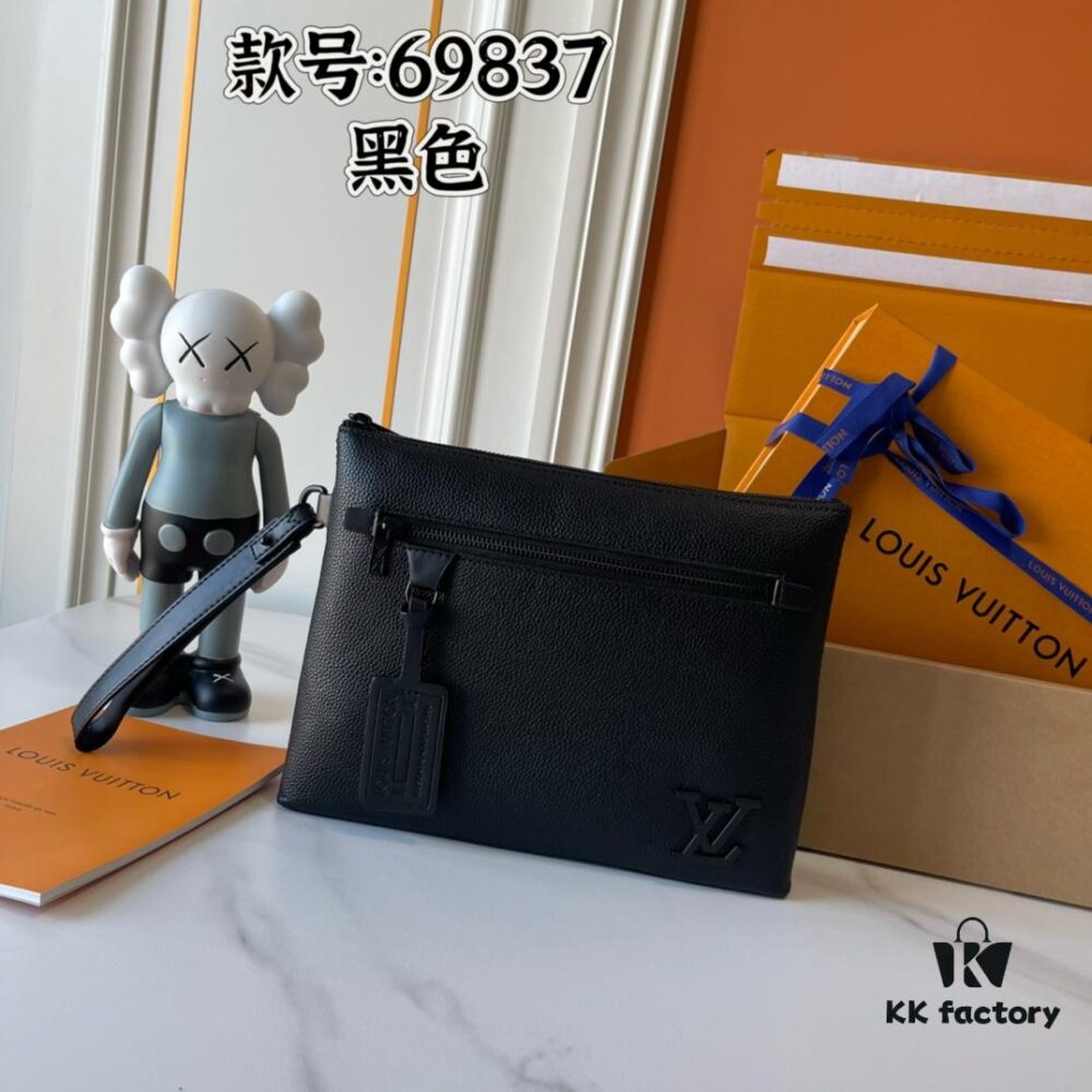 693080786e68136f4d9a7856 Upgraded 160 M69837 M40504 M40505 Black Full Leather Clutch iPad Case