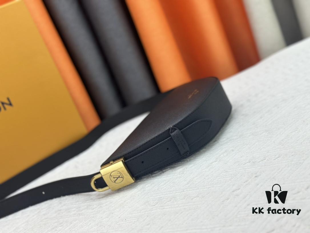 693080986e68136f4d9a78a2 Low Key Bumbag M83546 M11429 - A Modern Minimalist Design in Exceptionally Soft and Smooth Calfskin with Refined Details