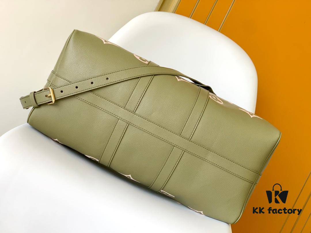693080ac6e68136f4d9a78cd M46670 Black M46671 Green Keepall Bandoulière 45 in Monogram Empreinte Embossed Leather