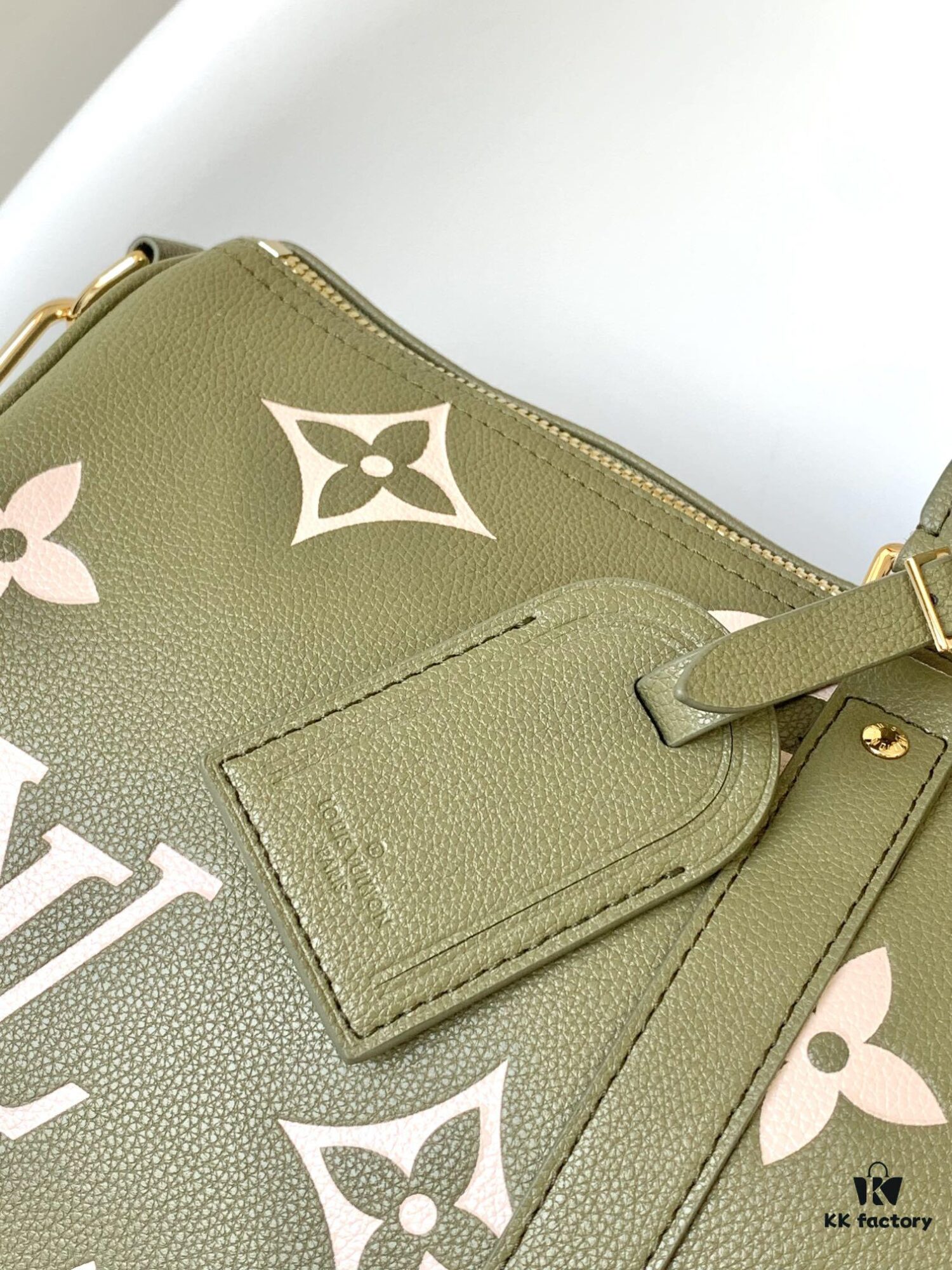 693080ad6e68136f4d9a78ce M46670 Black M46671 Green Keepall Bandoulière 45 in Monogram Empreinte Embossed Leather