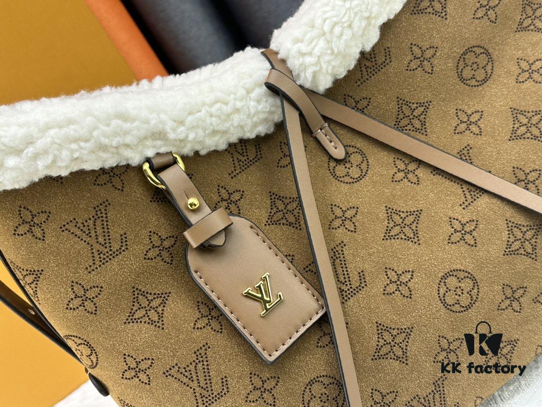 693080c06e68136f4d9a78eb M11843 M46203 (Suede Leather with Digital Perforation Technique, Aligned Pattern) CarryAll Small Bag