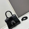 Luxuriously Unveiled 🔥 Crocodile Embossed MM Size