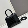 Luxuriously Unveiled 🔥 Crocodile-Embossed MM Size by Delvaux