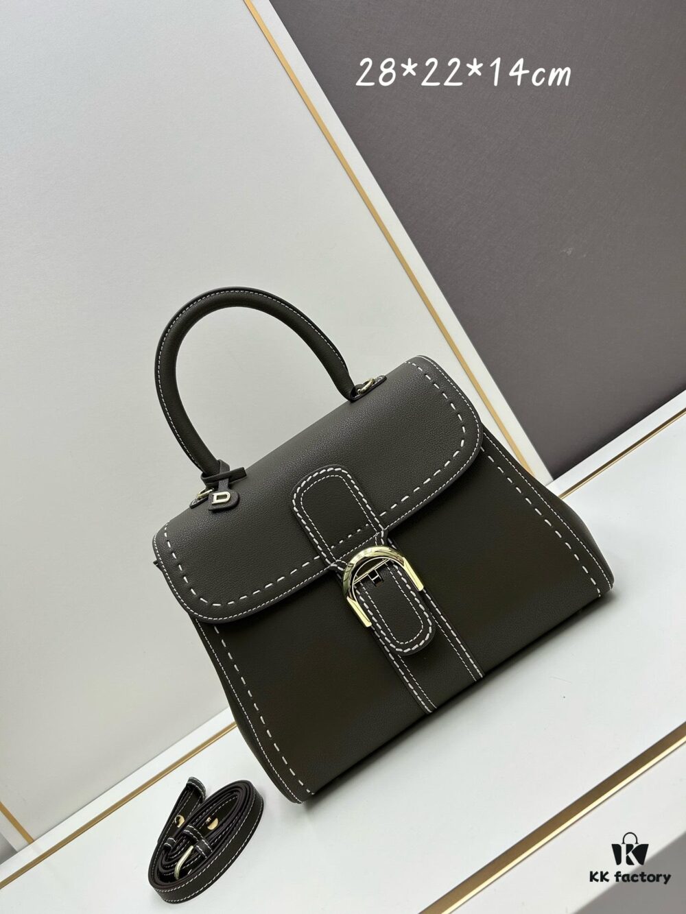 693081136e68136f4d9a7987 Delvaux 2024 Spring-Summer Exposed Stitching Collection