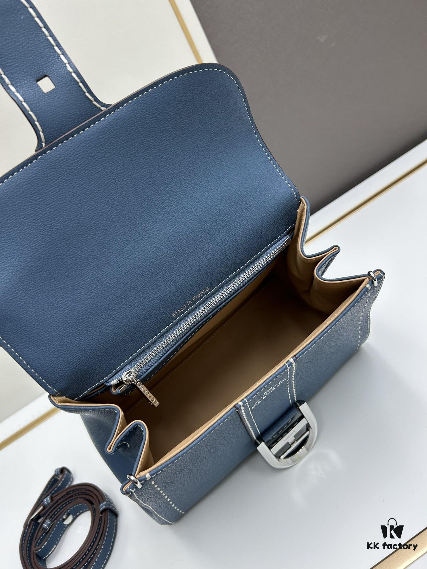 693081516e68136f4d9a79fd Delvaux 2024 Spring-Summer Exposed Stitching Collection