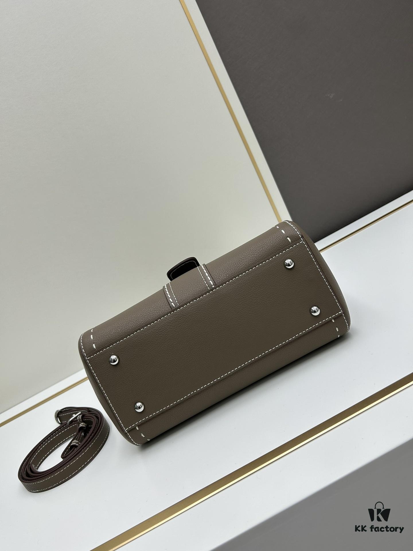 693081546e68136f4d9a7a02 Delvaux 2024 Spring-Summer Exposed Stitching Collection