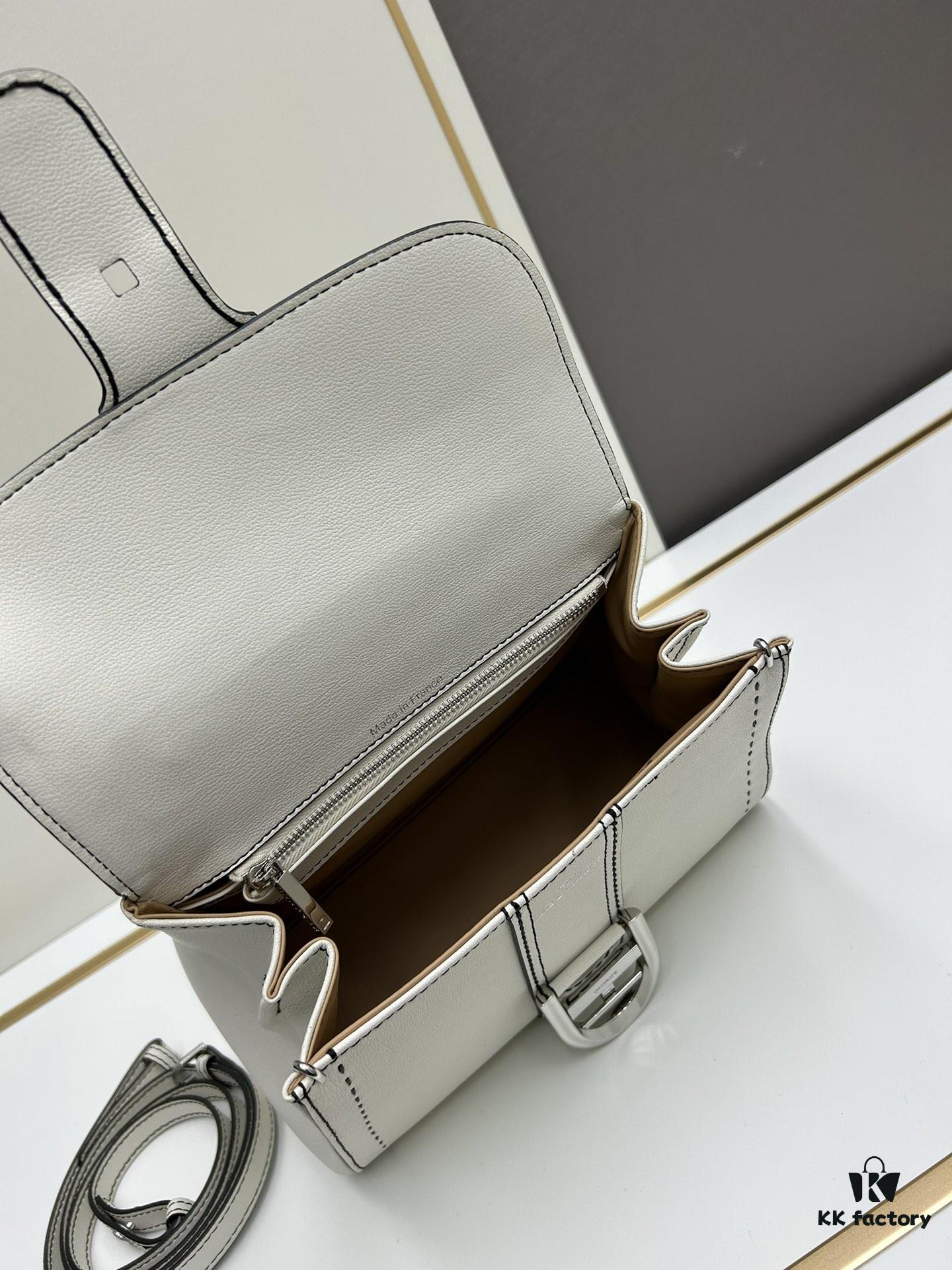 Delvaux 2024 Spring-Summer Exposed Stitching Collection