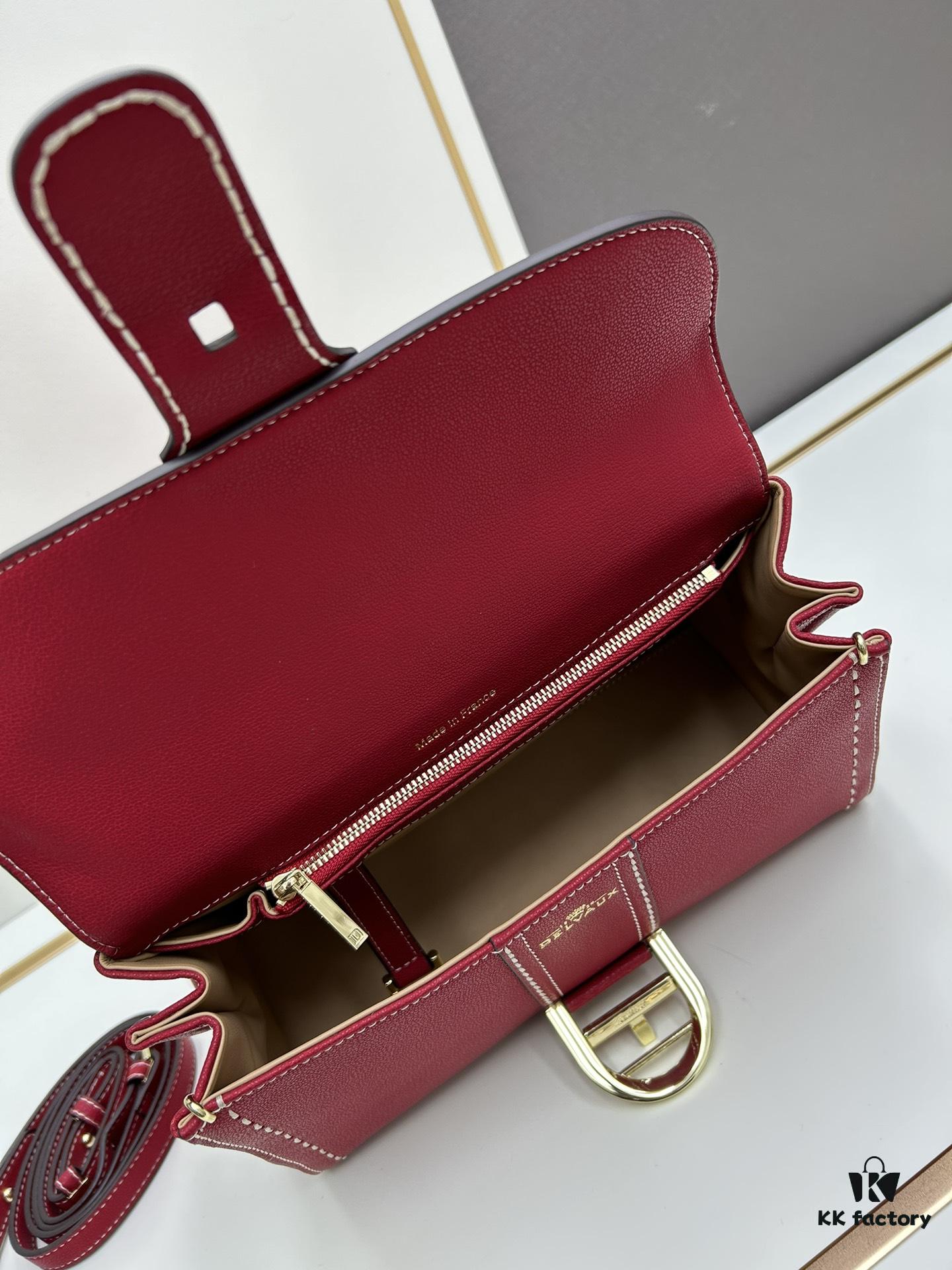 693081696e68136f4d9a7a2a Delvaux 2024 Spring-Summer Outlined Stitch Collection
