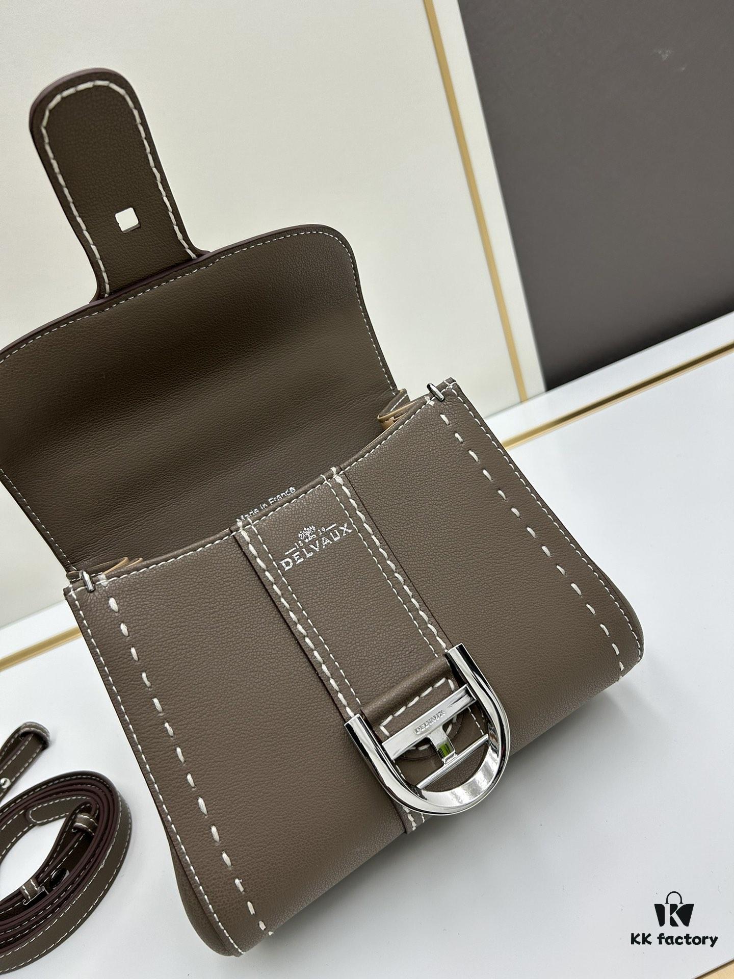693081b06e68136f4d9a7ab1 Delvaux 2024 Spring-Summer Exposed Stitching Collection