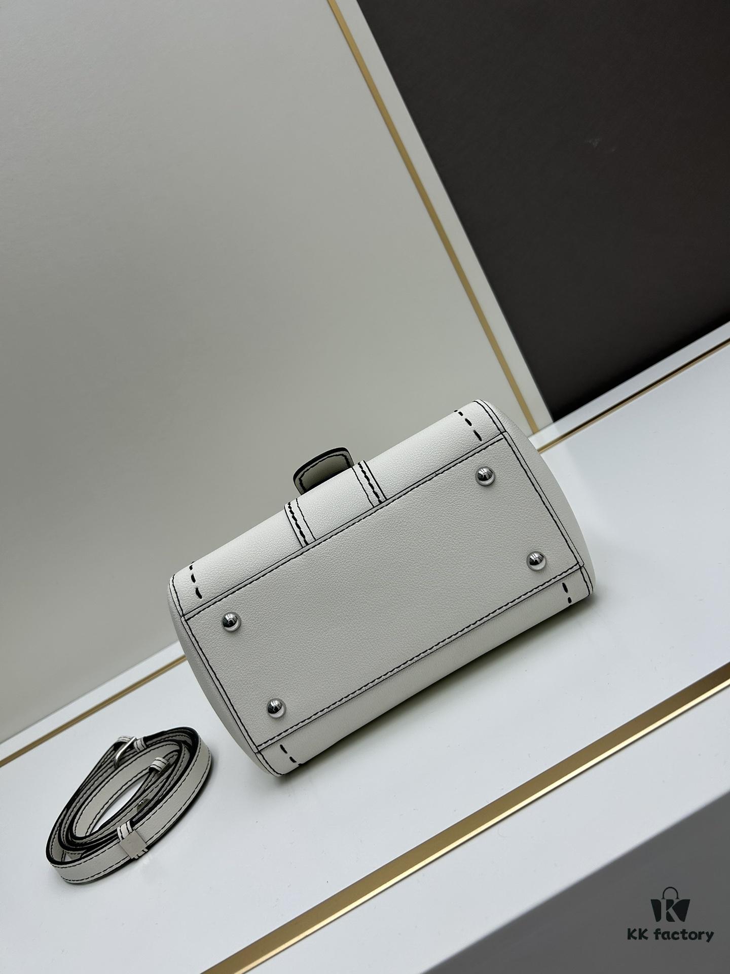 Delvaux 2024 Spring-Summer Exposed Stitching Collection