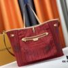 693081b86e68136f4d9a7ac5 Authentic Item! Highly Acclaimed and Popular - LV's Latest Bestseller M40990 Large Size