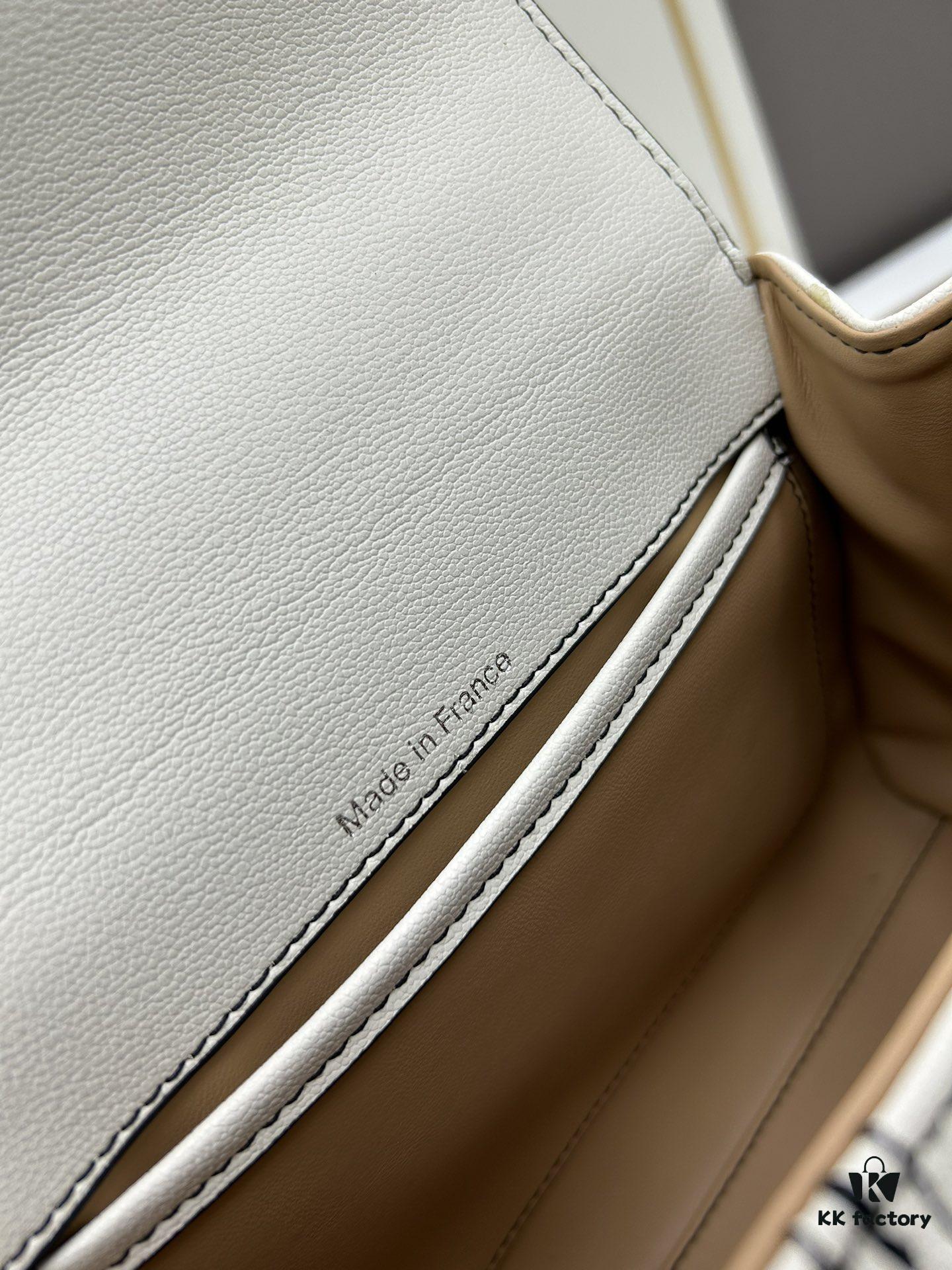 Delvaux 2024 Spring-Summer Exposed Stitching Collection