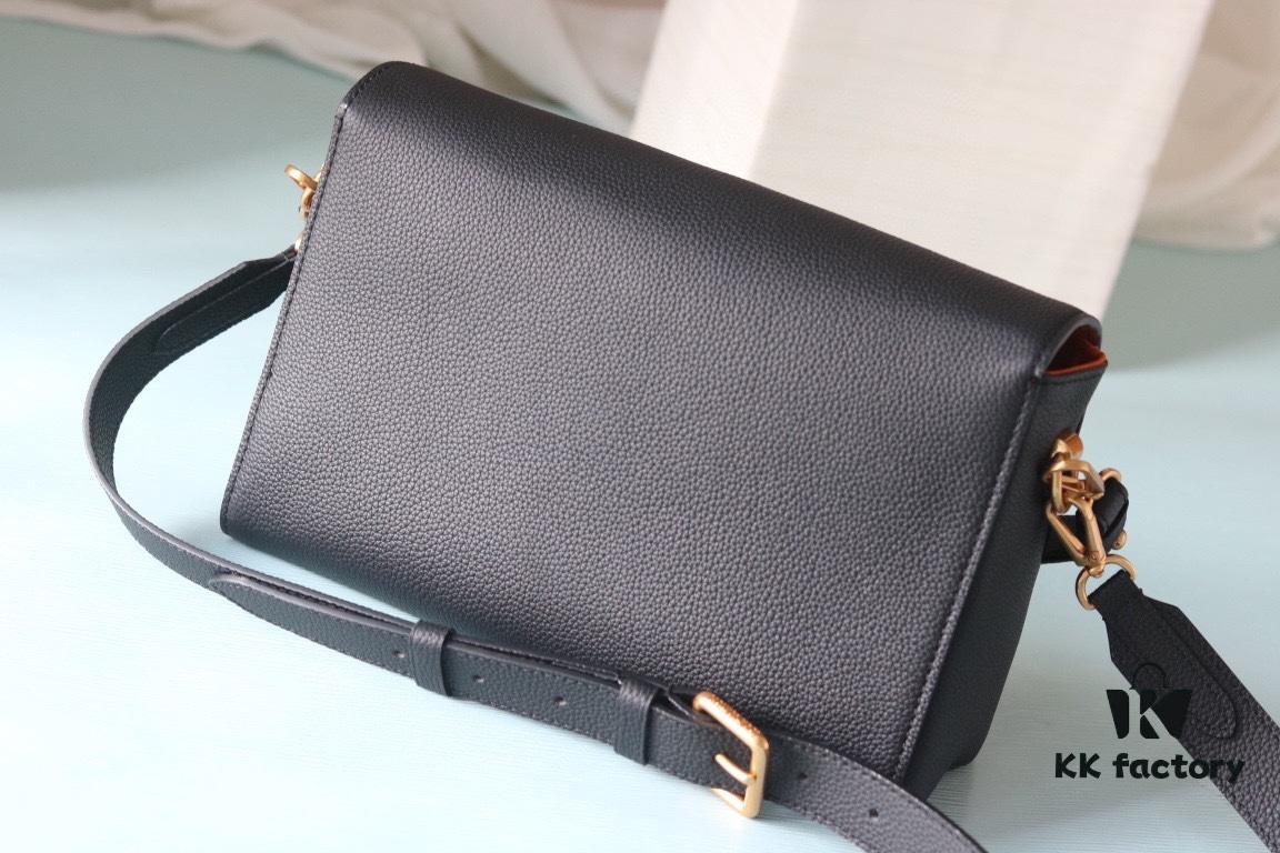 693082036e68136f4d9a7b86 New Arrival LV Twist Soft Twist