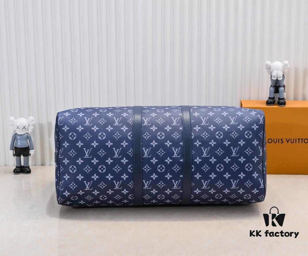 693082236e68136f4d9a7bcb M11558 41416 41414 Black to Blue Gradient Green Louis Vuitton LV 24FW Monogram New Messenger Bag Montsouris Crossbody Keepall 55 Travel Bag