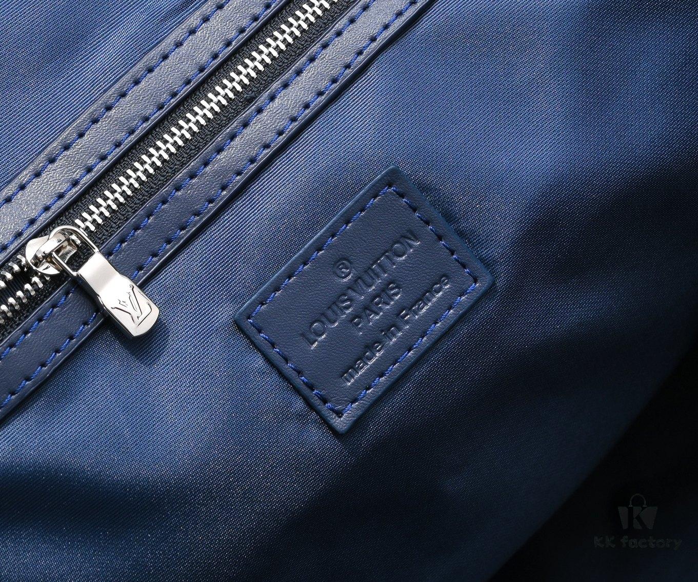 693082246e68136f4d9a7bd0 M11558 41416 41414 Black to Blue Gradient Green Louis Vuitton LV 24FW Monogram New Messenger Bag Montsouris Crossbody Keepall 55 Travel Bag