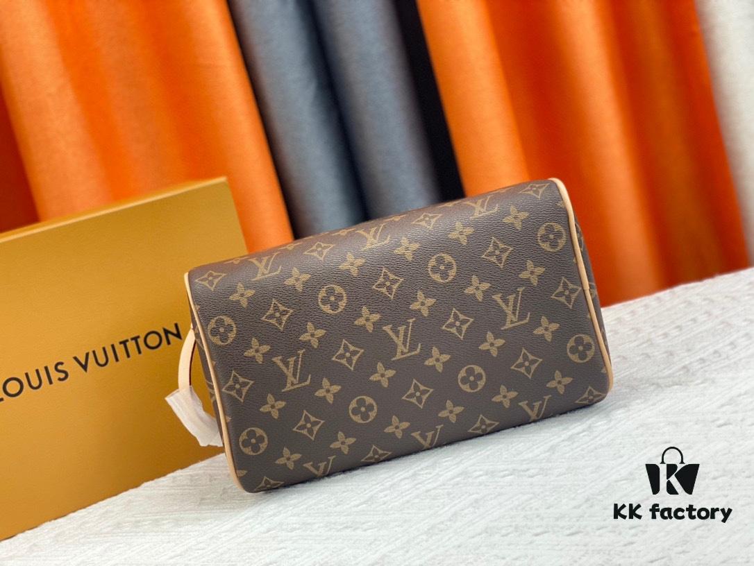 693082336e68136f4d9a7bee Exclusive Louis Vuitton Neymar-Inspired Double Zip Makeup Pouch – Soft Monogram Canvas, Practical Design Loved by Stars