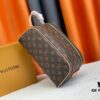 693082336e68136f4d9a7bef Exclusive Louis Vuitton Neymar-Inspired Double Zip Makeup Pouch – Soft Monogram Canvas, Practical Design Loved by Stars