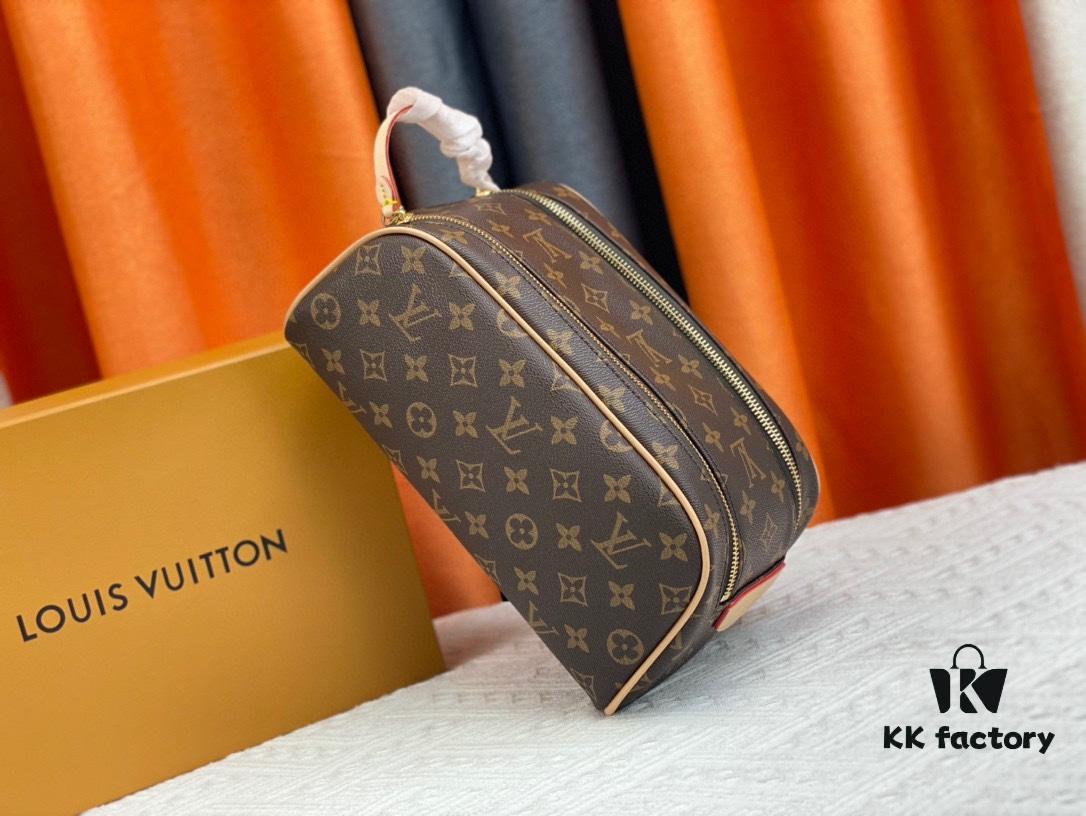 693082336e68136f4d9a7bef Exclusive Louis Vuitton Neymar-Inspired Double Zip Makeup Pouch – Soft Monogram Canvas, Practical Design Loved by Stars