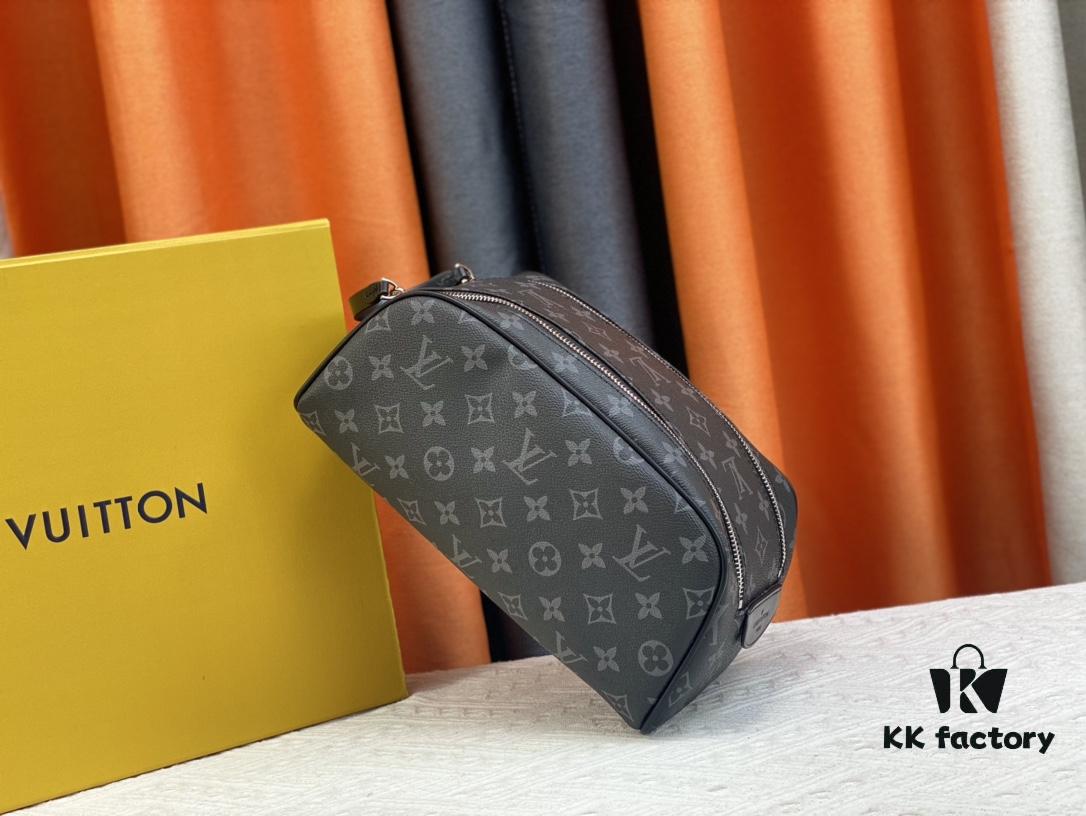 693082386e68136f4d9a7bfe Exclusive Louis Vuitton Neymar-Inspired Dual-Zip Cosmetic Pouch, Favored by Stars, Made of Soft Monogram Canvas
