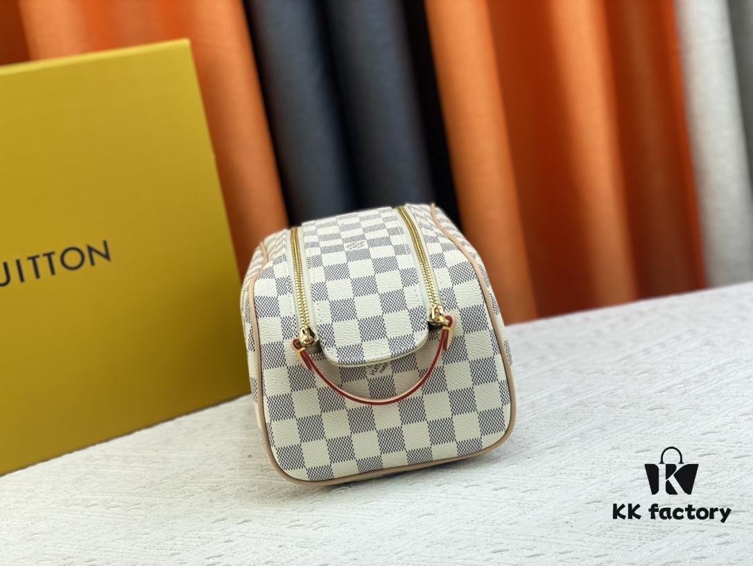 6930823d6e68136f4d9a7c04 Exclusive Louis Vuitton Neymar-Inspired Dual-Zip Makeup Pouch – Soft Monogram Canvas, Highly Practical Celebrity Favorite