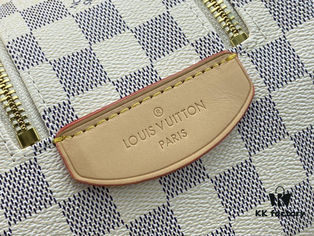693082416e68136f4d9a7c0c Exclusive Louis Vuitton Neymar-Inspired Dual-Zip Makeup Pouch – Soft Monogram Canvas, Highly Practical Celebrity Favorite