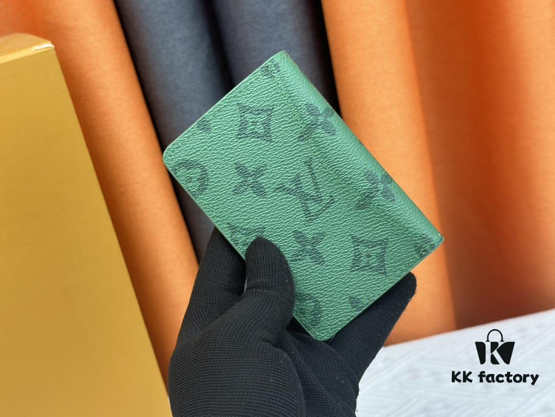 M80798 Monogram Canvas Everyday Pouch
