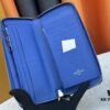 6930826c6e68136f4d9a7c65 M80801 This zipper wallet is part of the 2021–24 Autumn-Winter Everyday LV Limited Edition collection