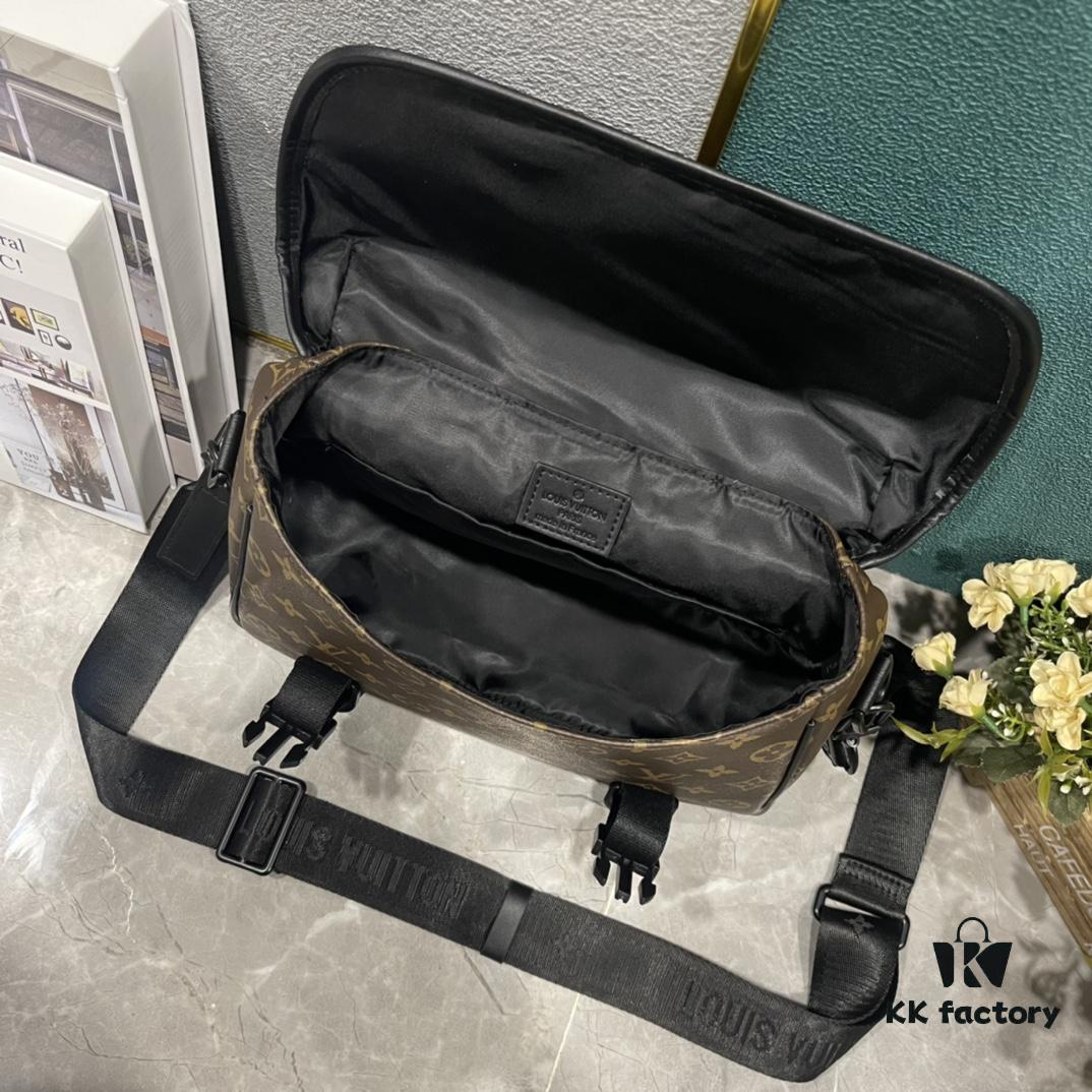 Upgraded M46972 Multicolore, Black Flower LV Trail Messenger Bag