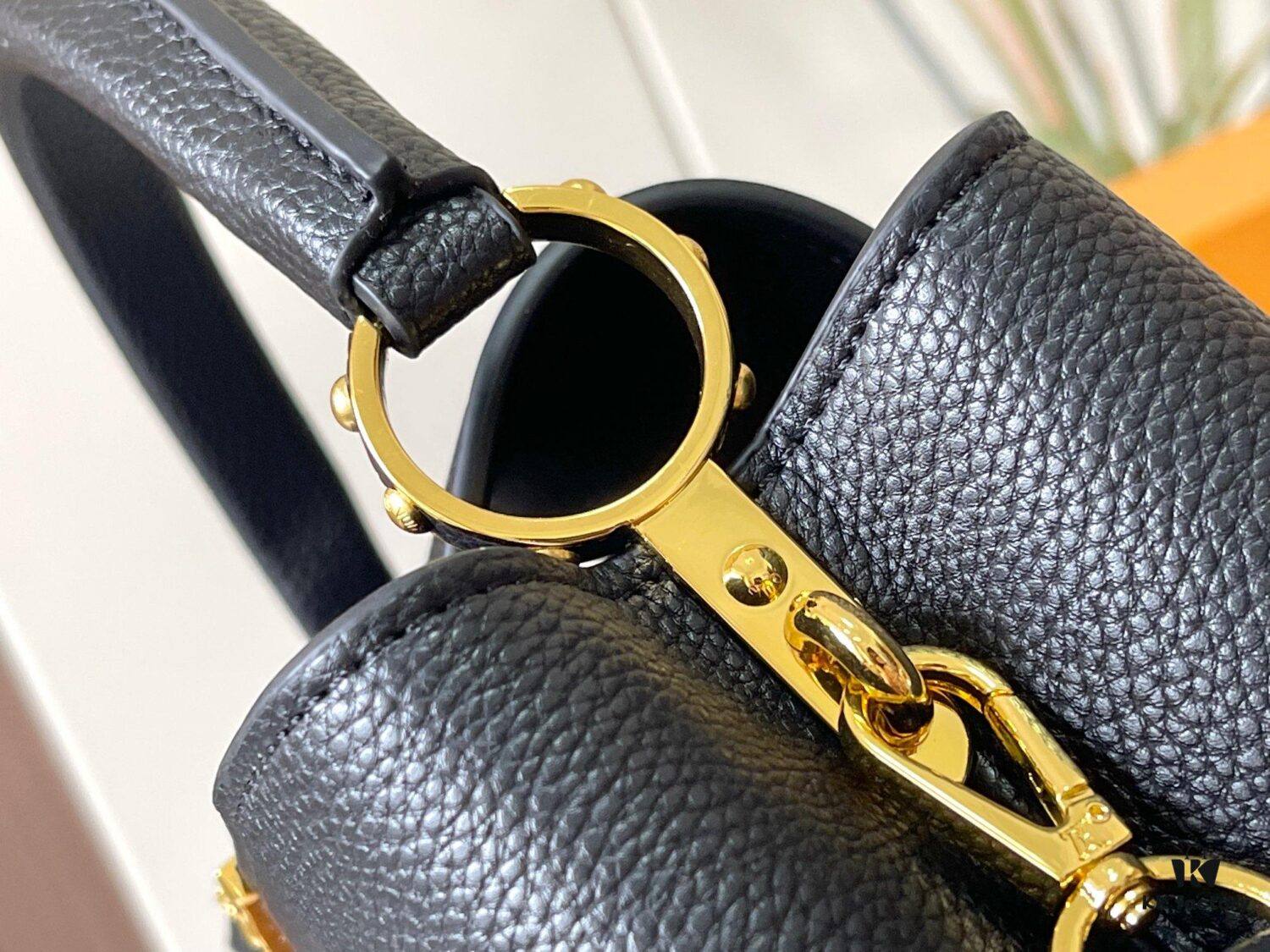 693082966e68136f4d9a7cae Upgraded M24664 Capucines East West Medium Handbag