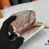 693082e46e68136f4d9a7d3d M83658 Red Zippy Coin Purse