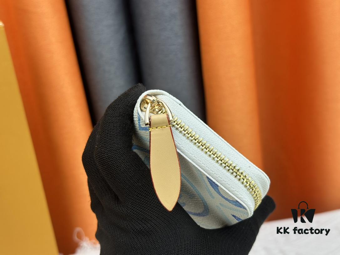 693082e86e68136f4d9a7d44 M83658 Blue Zippy Coin Purse