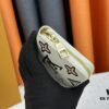 693083046e68136f4d9a7d85 Wallet M60017 (80828) Zippy Zipper Wallet