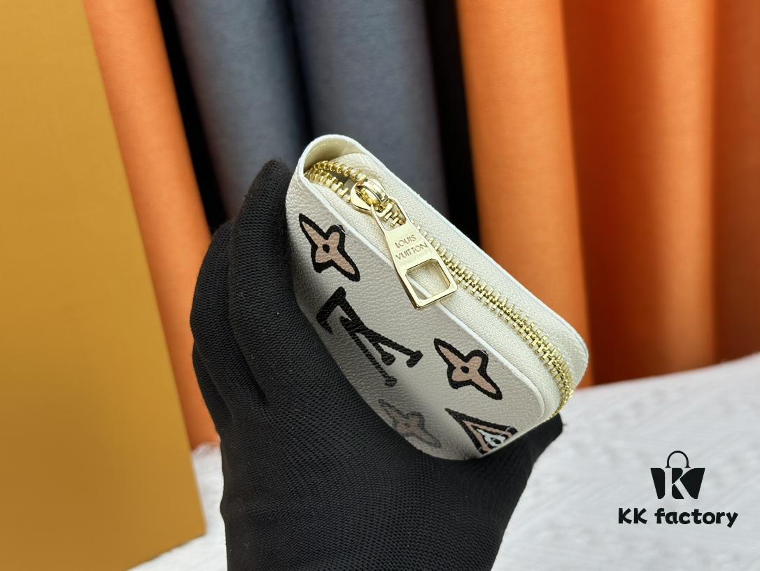 693083046e68136f4d9a7d85 Wallet M60017 (80828) Zippy Zipper Wallet
