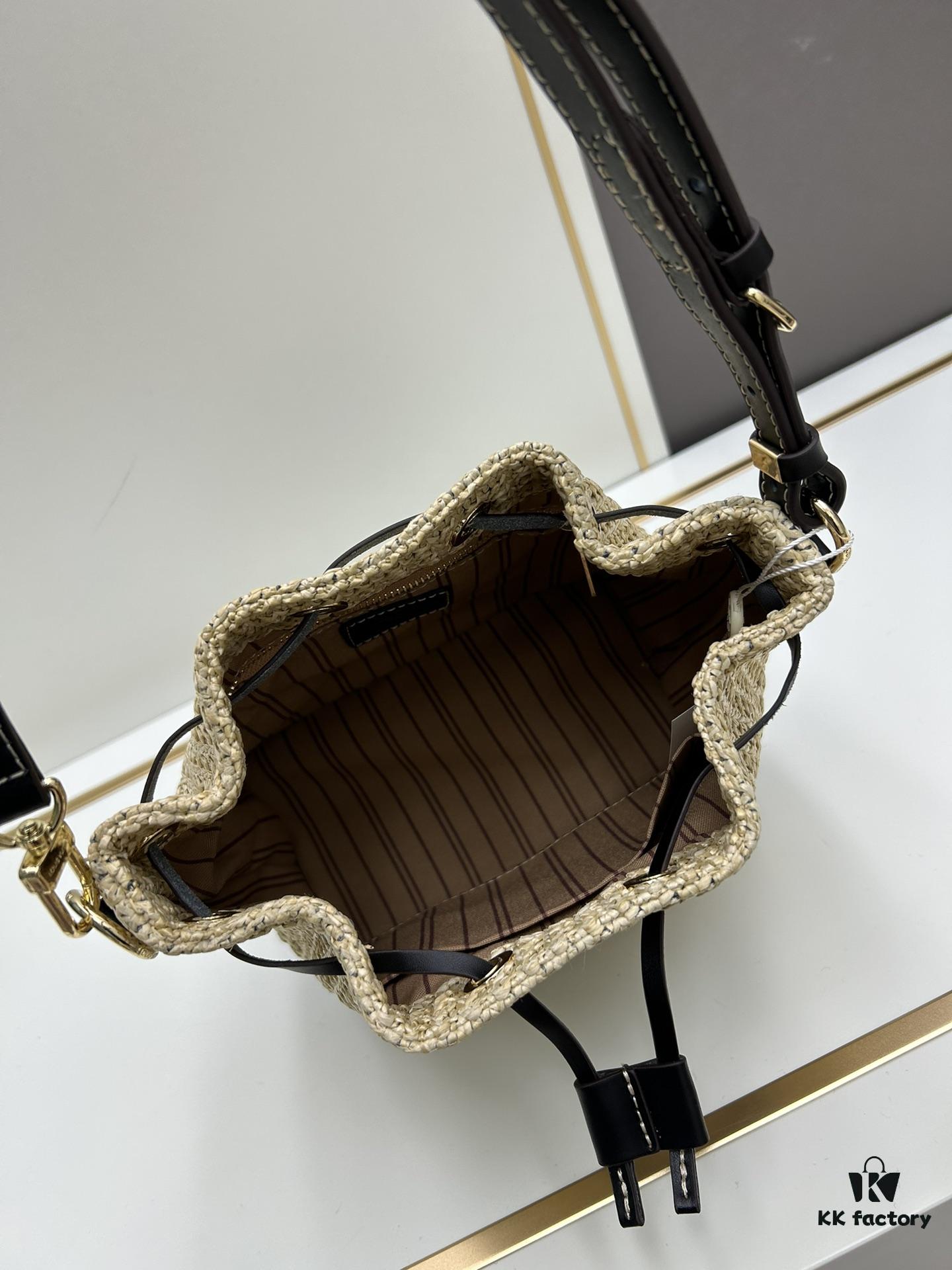 693083406e68136f4d9a7ddf New Large Batch LV NOE PURSE Bucket Handbag with Raffia and Leather Trim