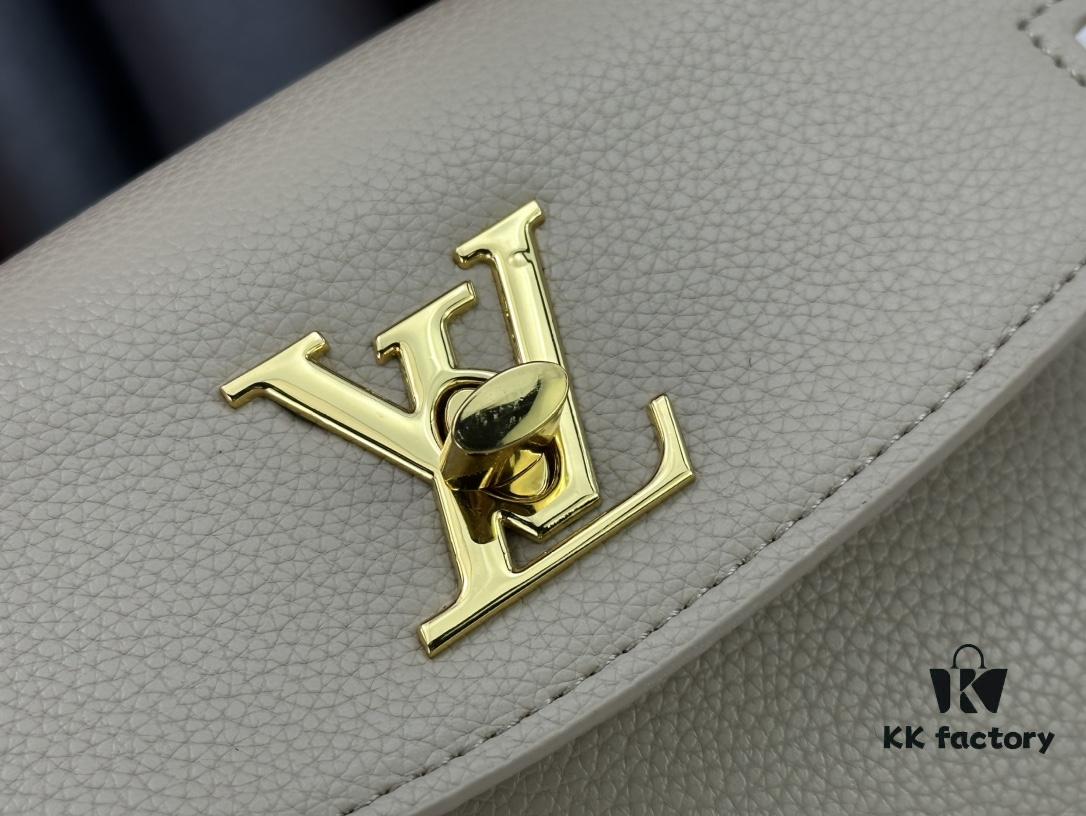 693083636e68136f4d9a7e1c Exclusive Background Upgraded Original Version M21088 M21052 M20997 This Season, the Petite Lockme Ever Mini Bag Features Fashionable New Hues in Grained Calfskin Leather